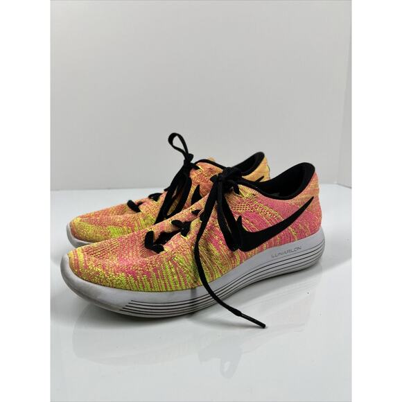 Nike Women’s Lunarepic Low Flyknit Running Shoes Pink/Black Size 8 844863‑999 - Picture 2 of 9